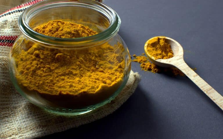 Différence cumin et curcuma ? guide complet