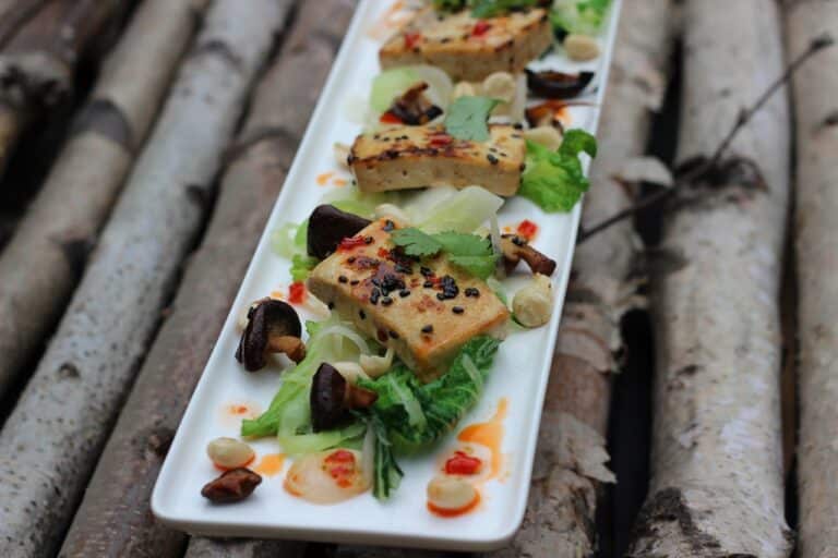 Recette des Brochettes de légumes et de tofu aux épices