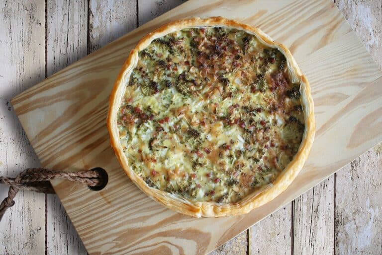 Recette vidéo : Quiche Pastrami, Feta, Haricots Verts